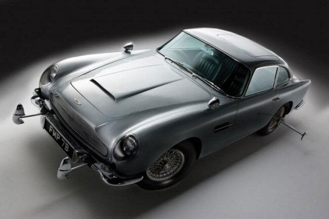 Aston Martin Db5 L Auto Di 007 All Asta A Londra