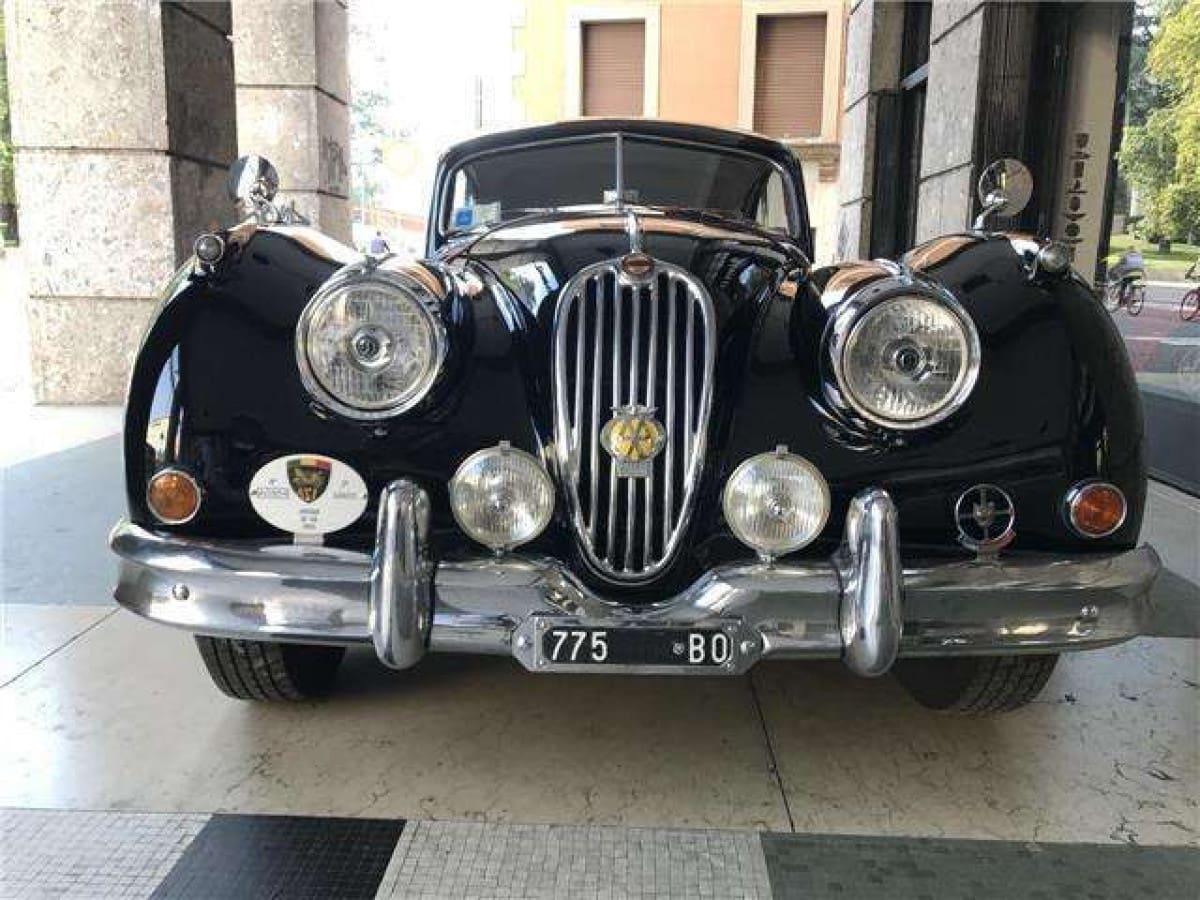 image desc
