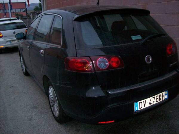 image desc