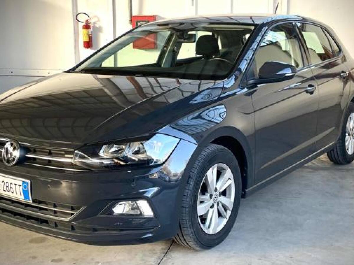 VOLKSWAGEN Polo 6ª serie Usata prezzo e caratteristiche tecniche Auto Usate