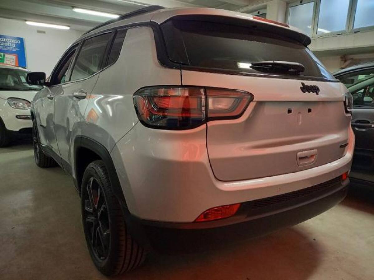 JEEP Compass 2ª serie Usata prezzo e caratteristiche tecniche Auto Usate