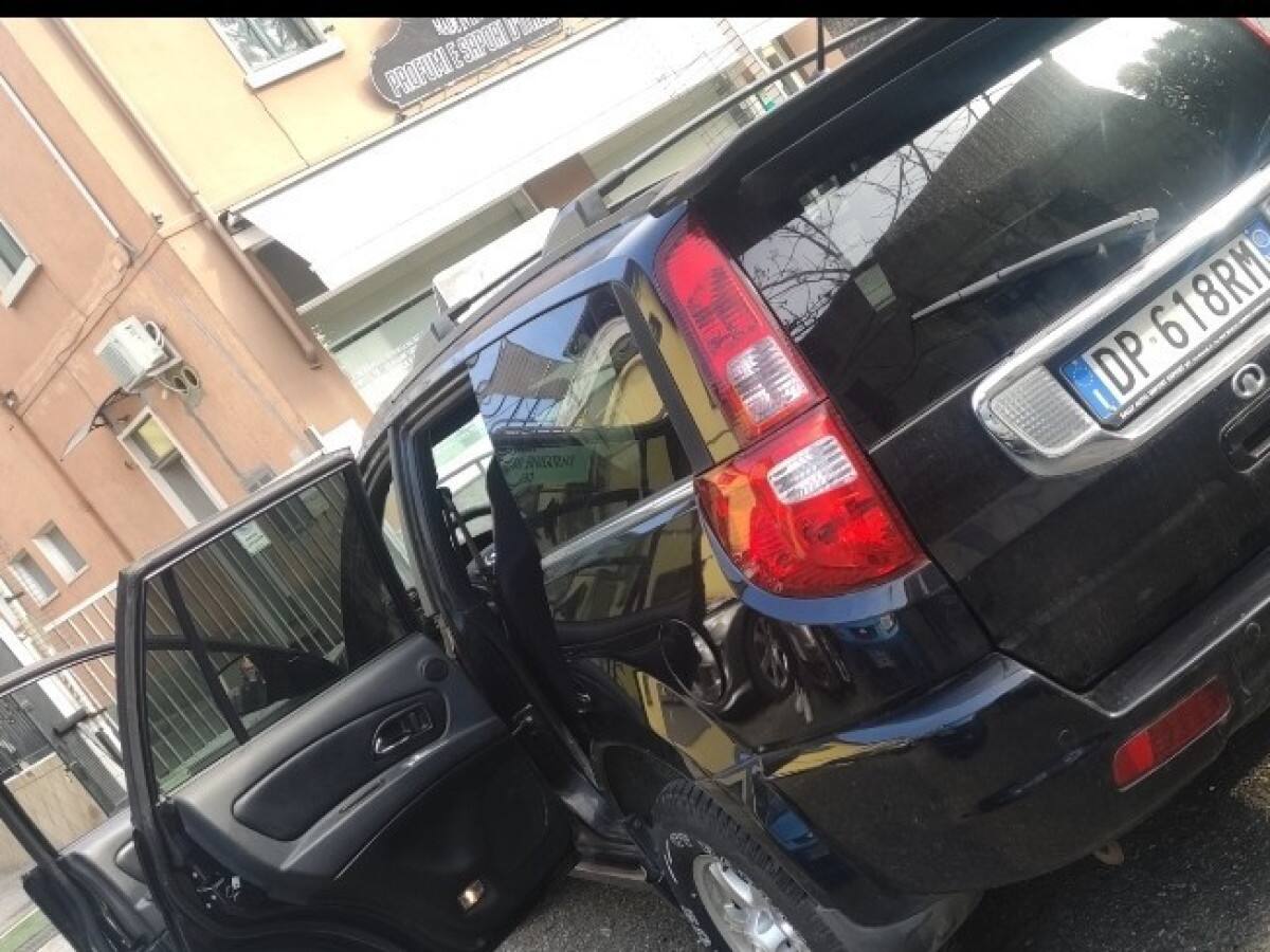 image desc
