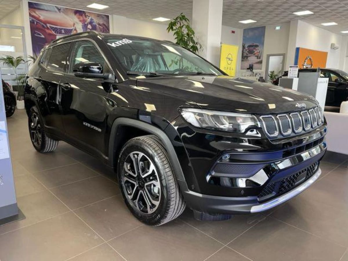 JEEP Compass 2ª serie Usata prezzo e caratteristiche tecniche Auto Usate