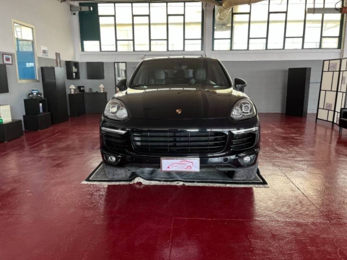 PORSCHE Cayenne Coupé Usata prezzo e caratteristiche tecniche Auto Usate