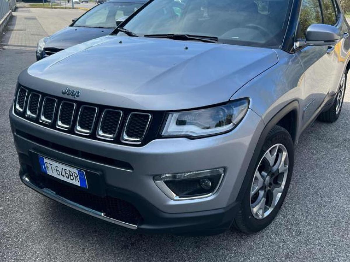 JEEP Compass 2ª serie Usata prezzo e caratteristiche tecniche Auto Usate