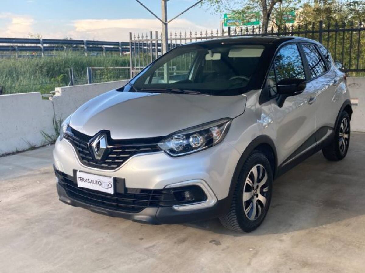 RENAULT Captur 1ª serie Usata prezzo e caratteristiche tecniche Auto