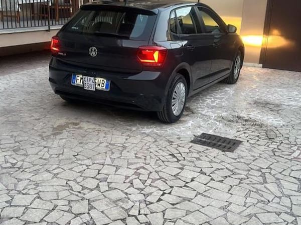 image desc