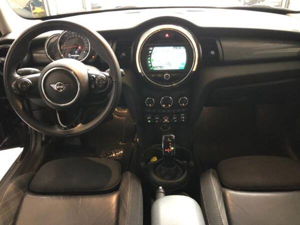 image desc