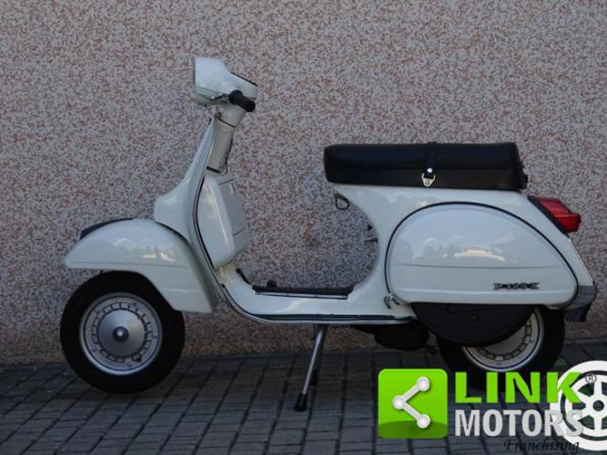 Vespa Scooter Quattro Ruote Piaggio Quattroruote Vespa Gts 300