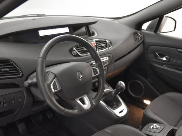 image desc