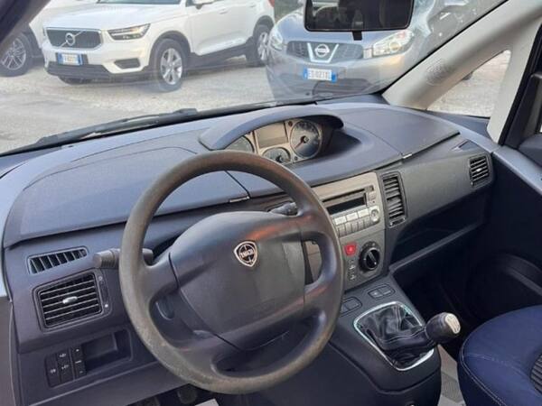 image desc