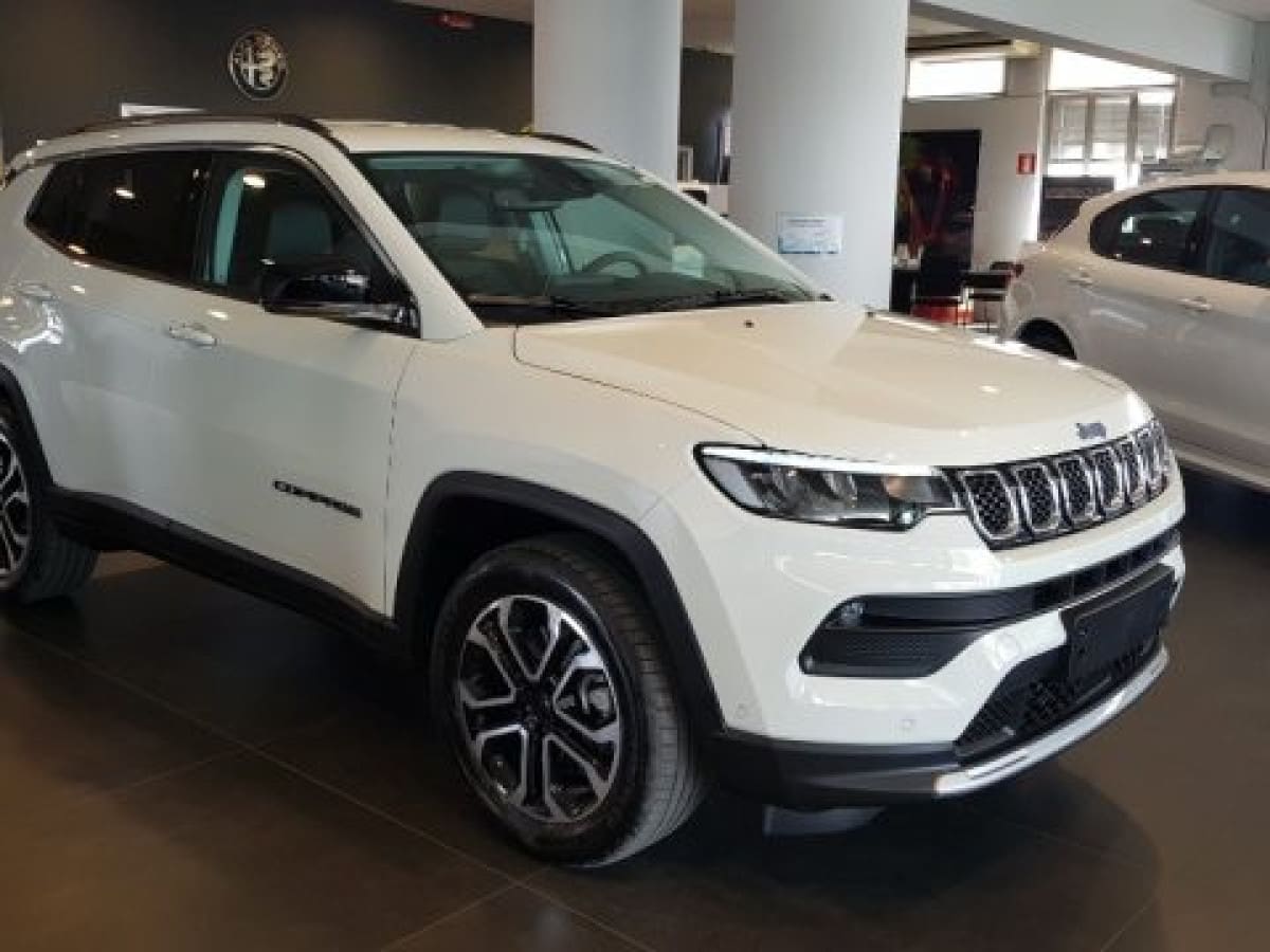 JEEP Compass 2ª serie Usata prezzo e caratteristiche tecniche Auto Usate