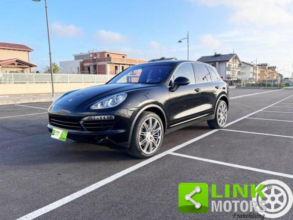 PORSCHE Cayenne 2ªs.\'10\'18 Usata prezzo e caratteristiche tecniche