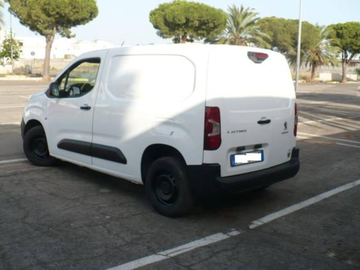 image desc