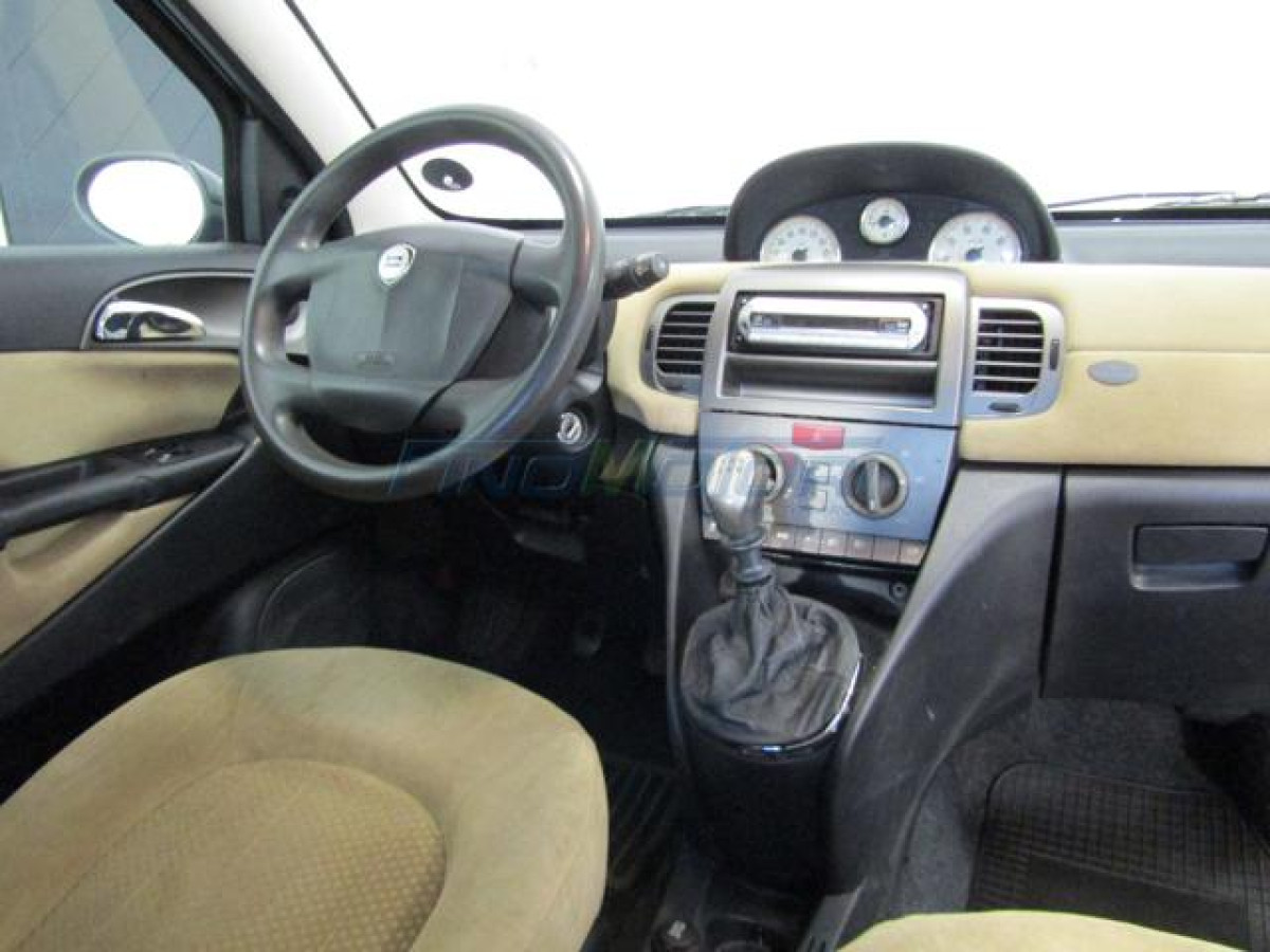 image desc