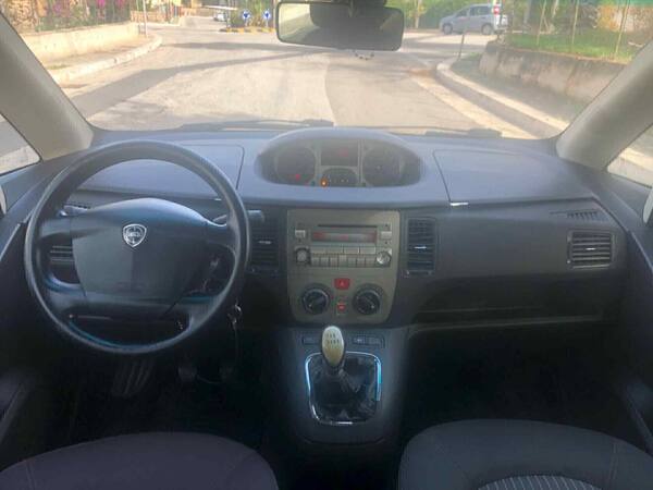image desc