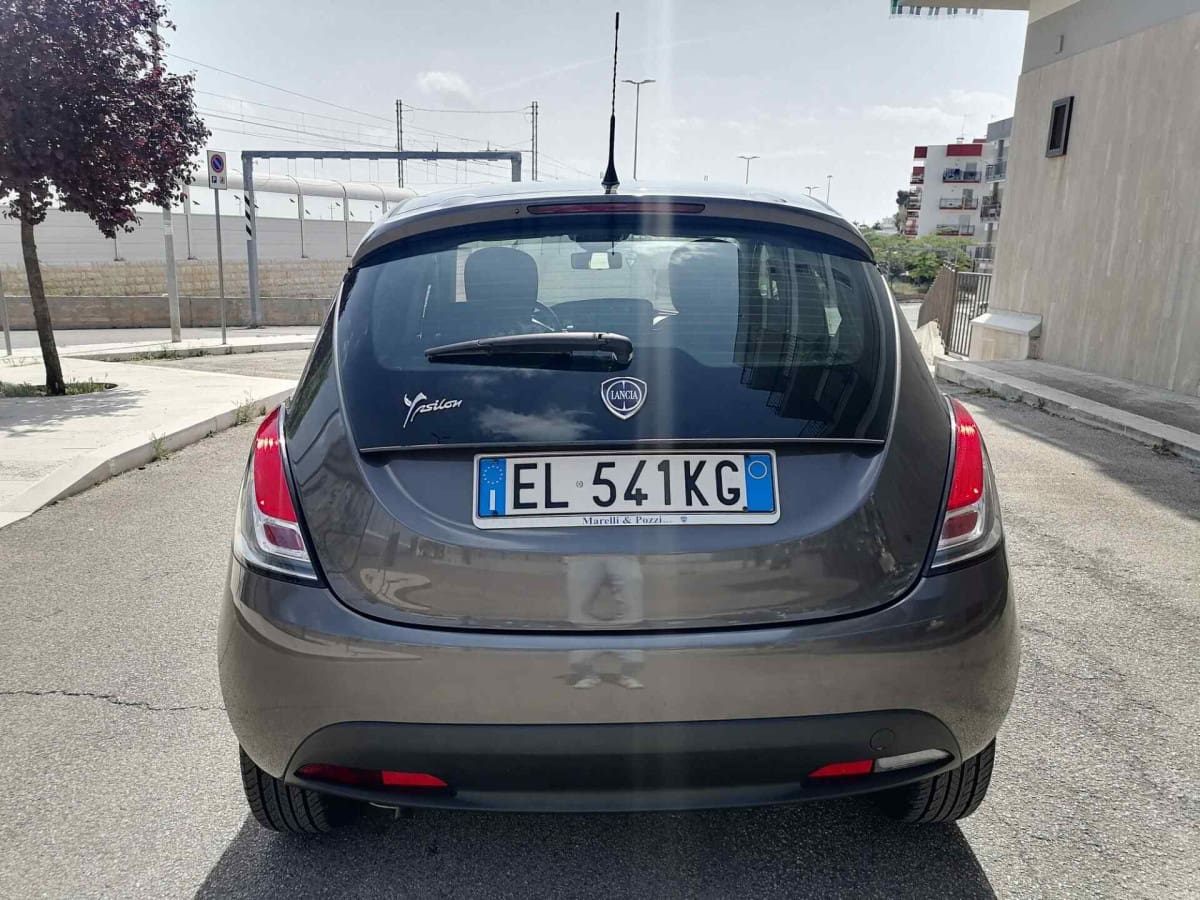 image desc