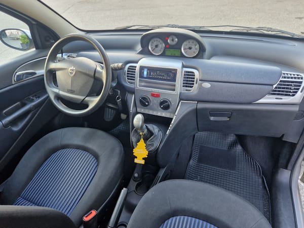 image desc