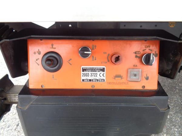 image desc