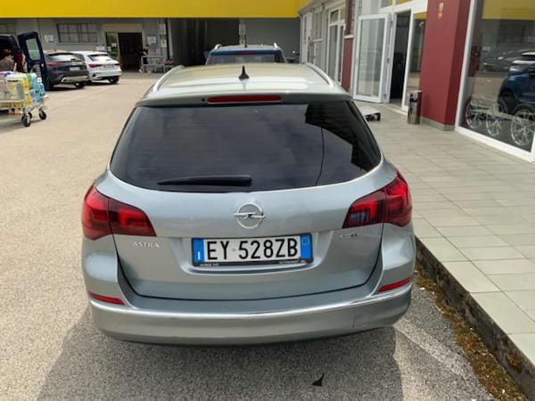 image desc