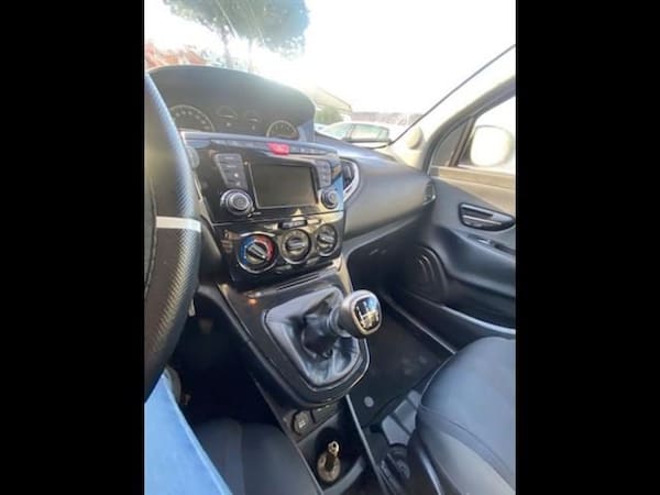 image desc