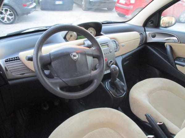 image desc