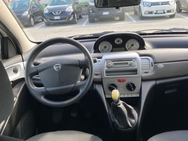 image desc