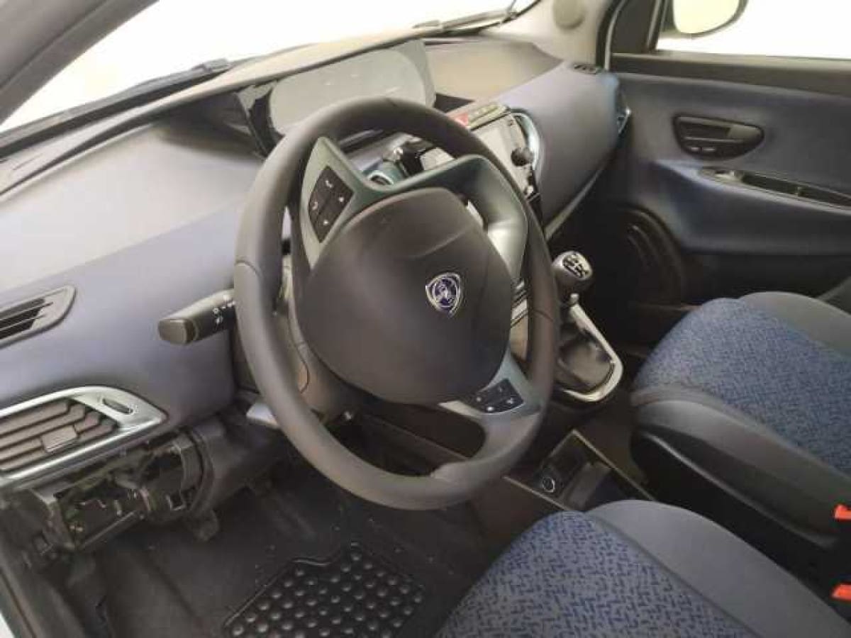 image desc