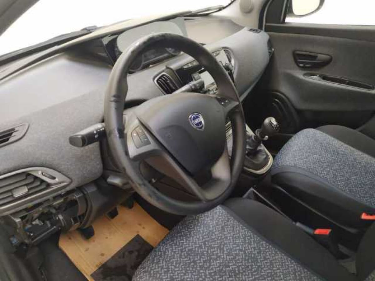 image desc
