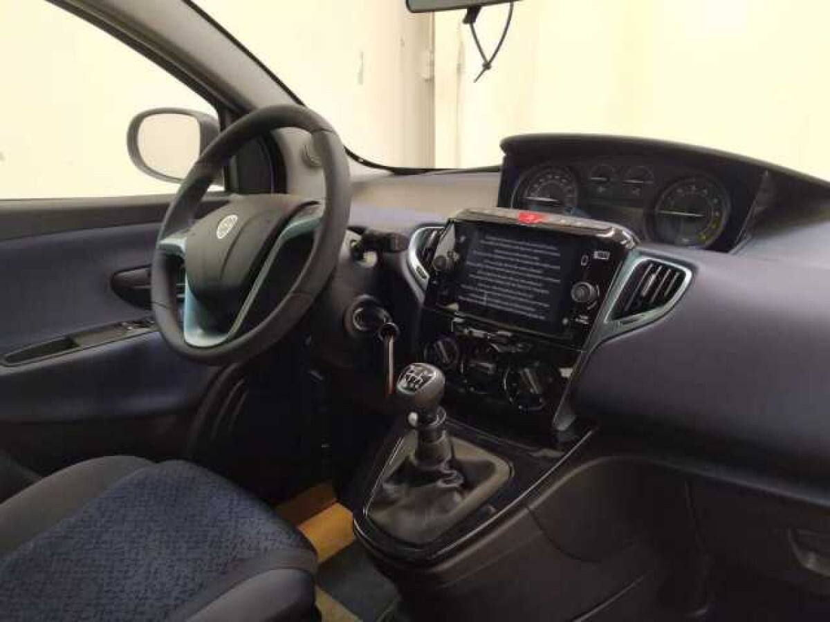 image desc