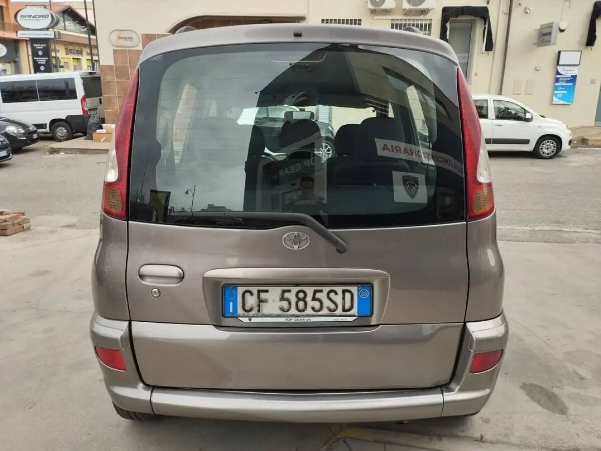 image desc
