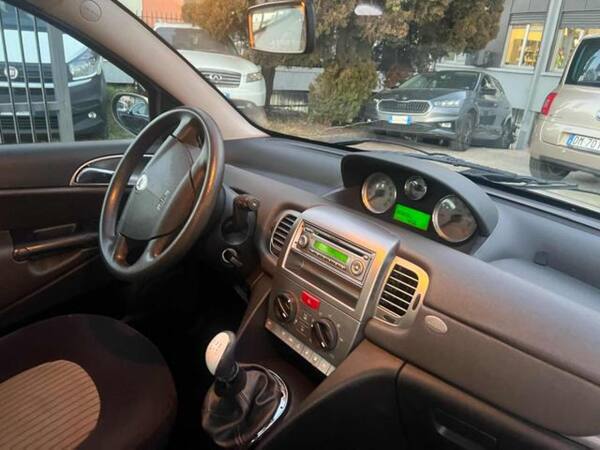 image desc