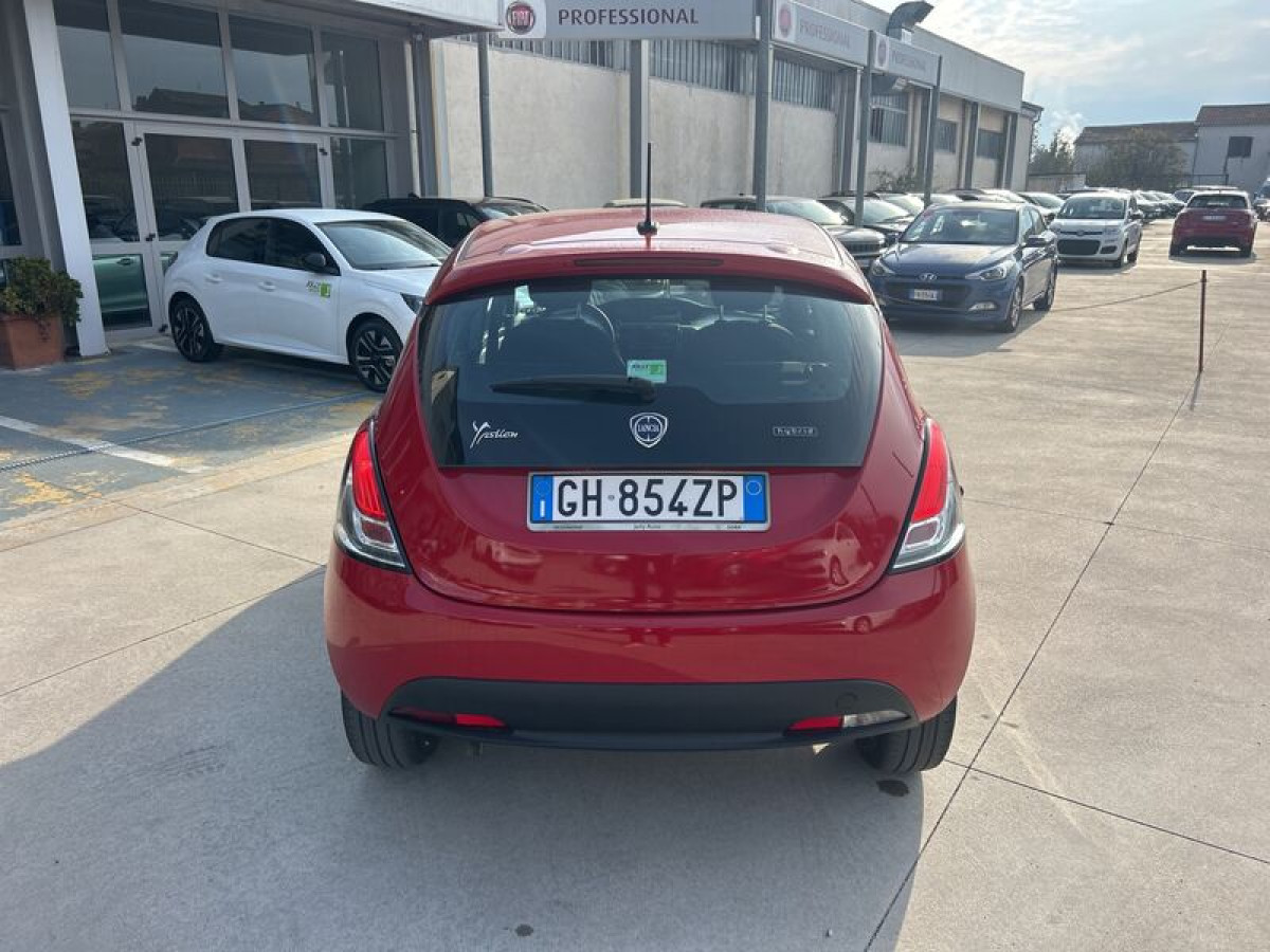 image desc