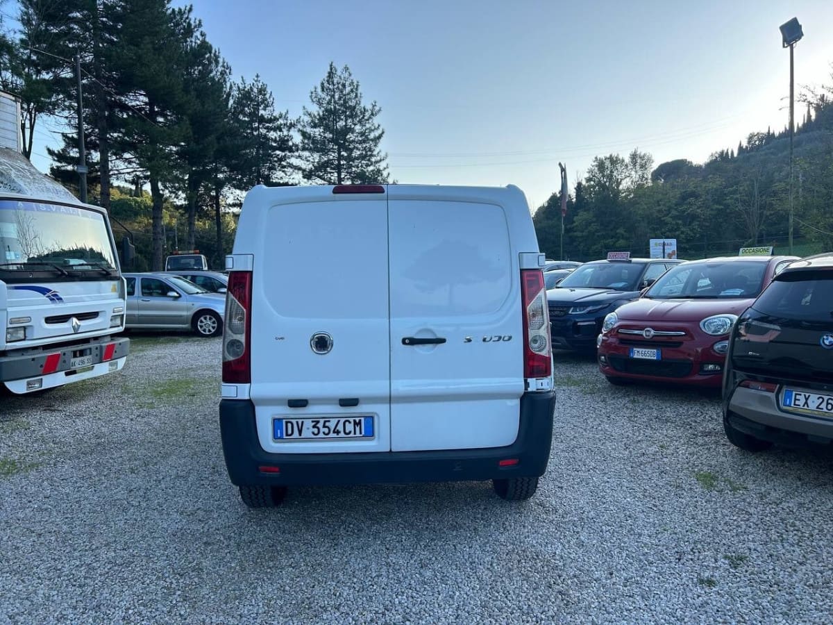 image desc