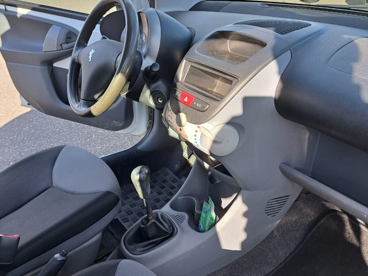 image desc