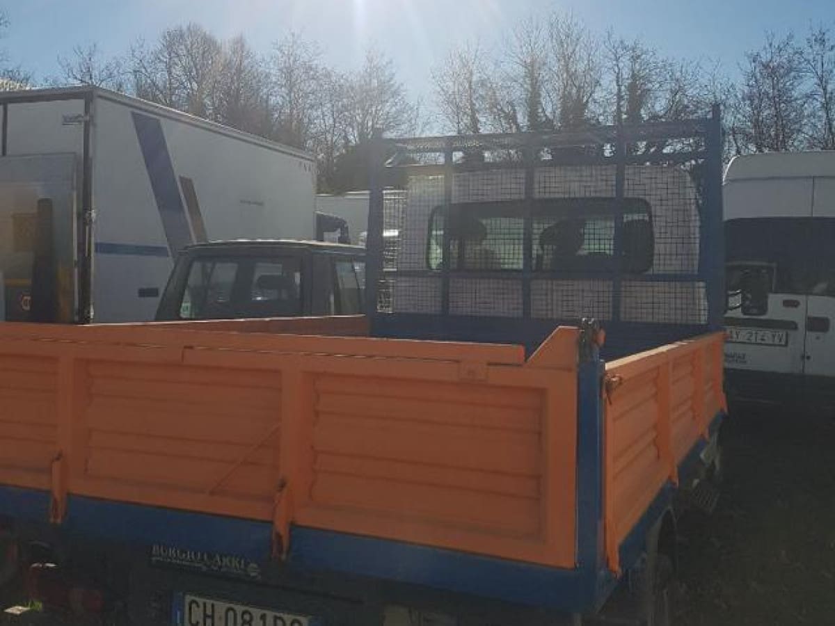 image desc