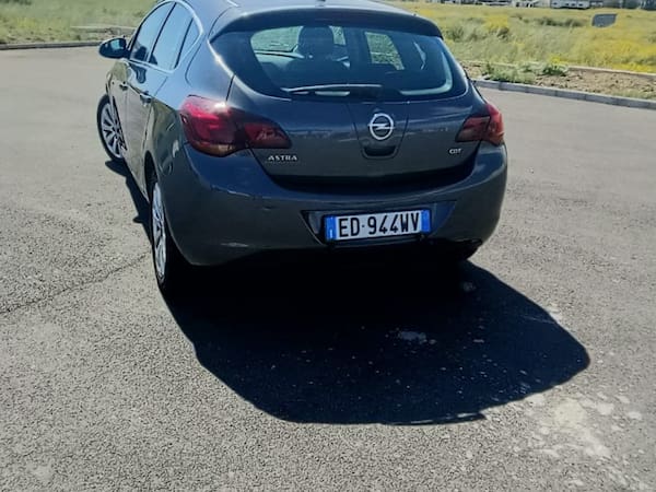 image desc