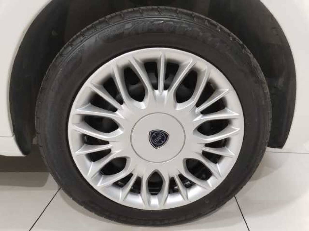 image desc