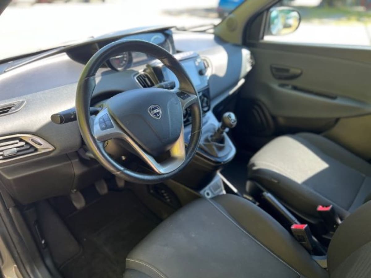 image desc