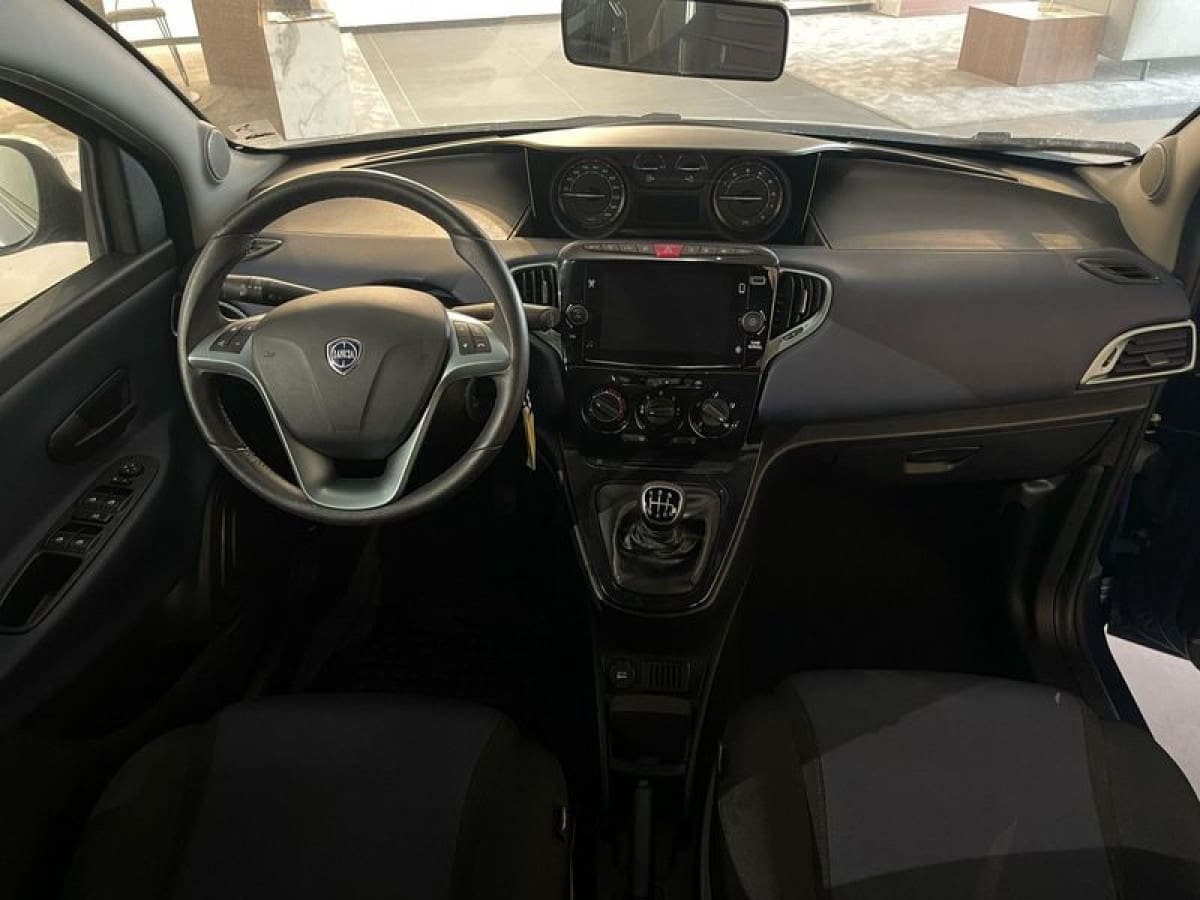 image desc