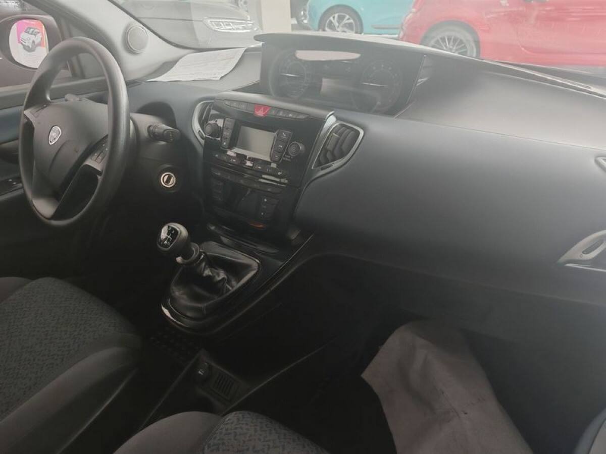 image desc