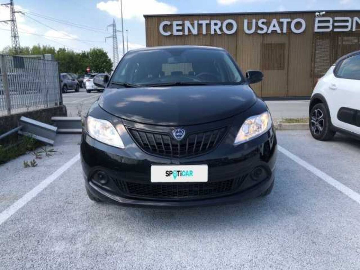 image desc