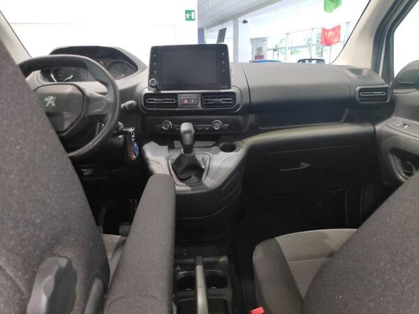 image desc
