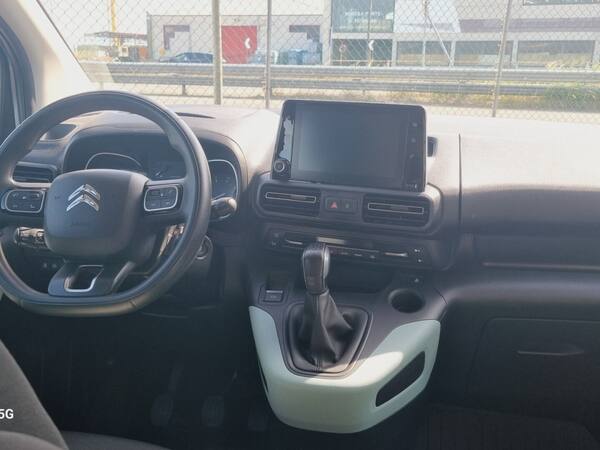 image desc