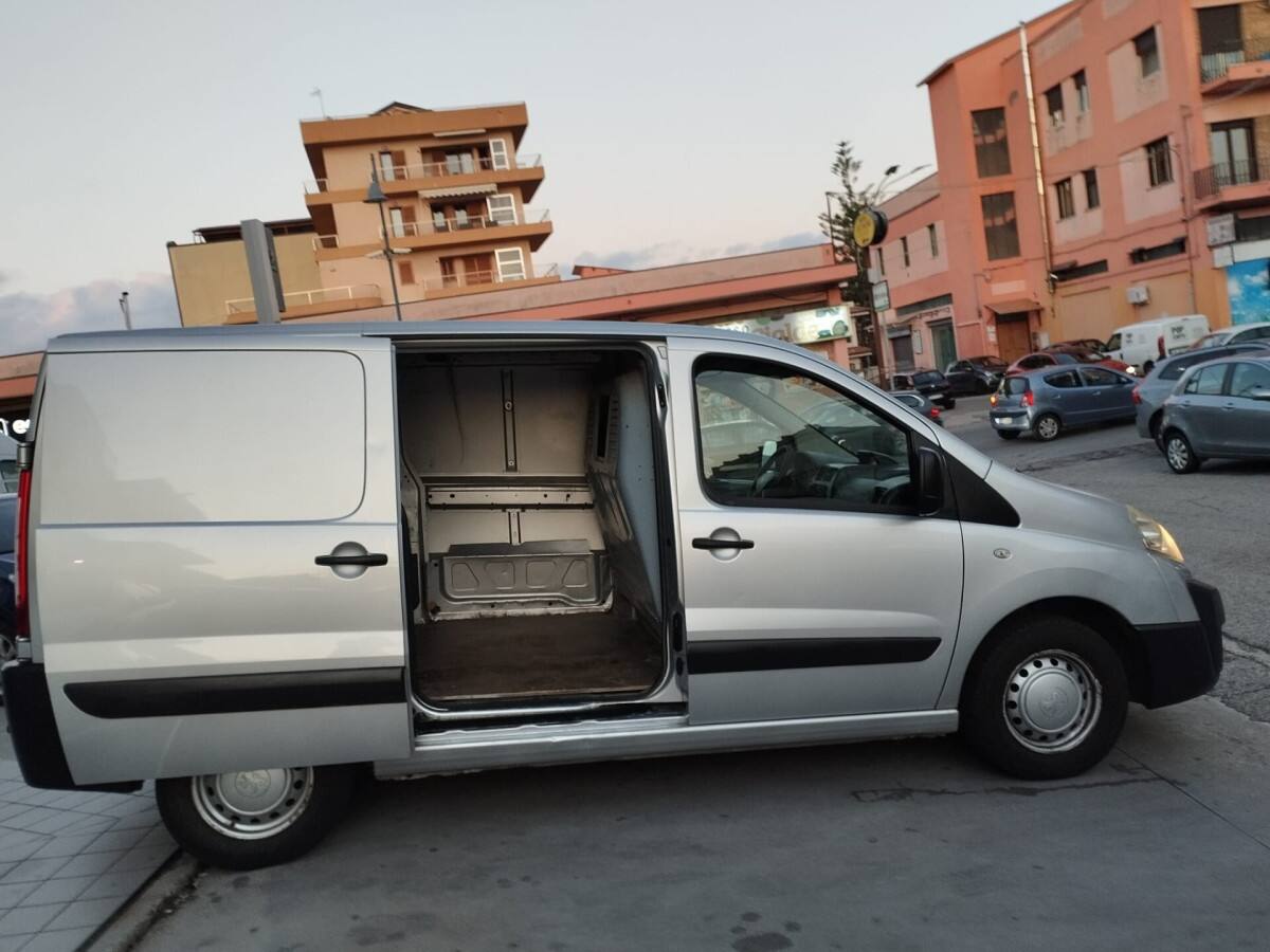image desc