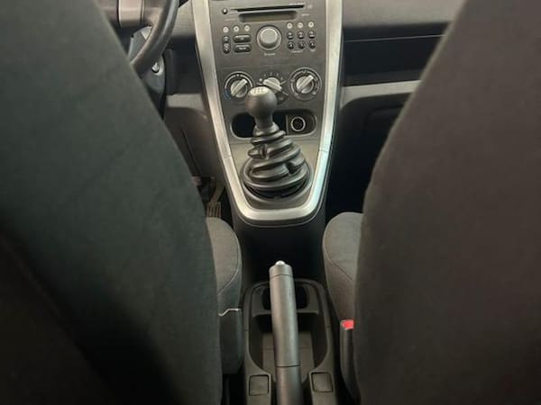 image desc