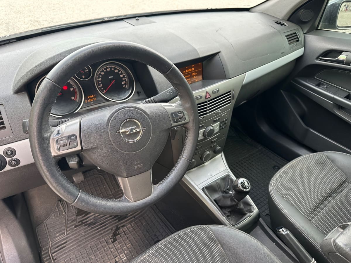 image desc