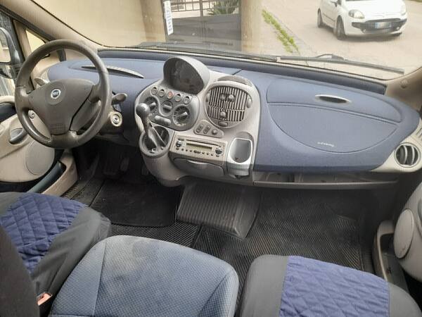 image desc