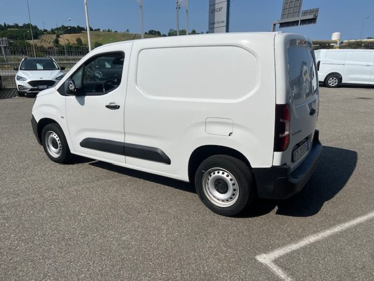 image desc