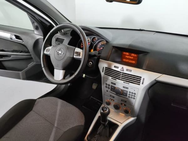 image desc